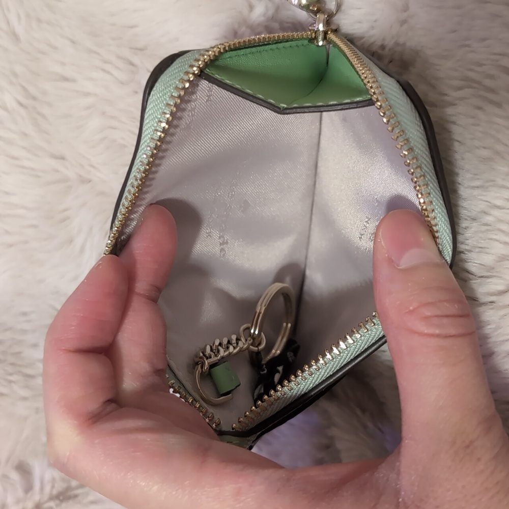 Light green wallet wristlet - Picture 5 of 6